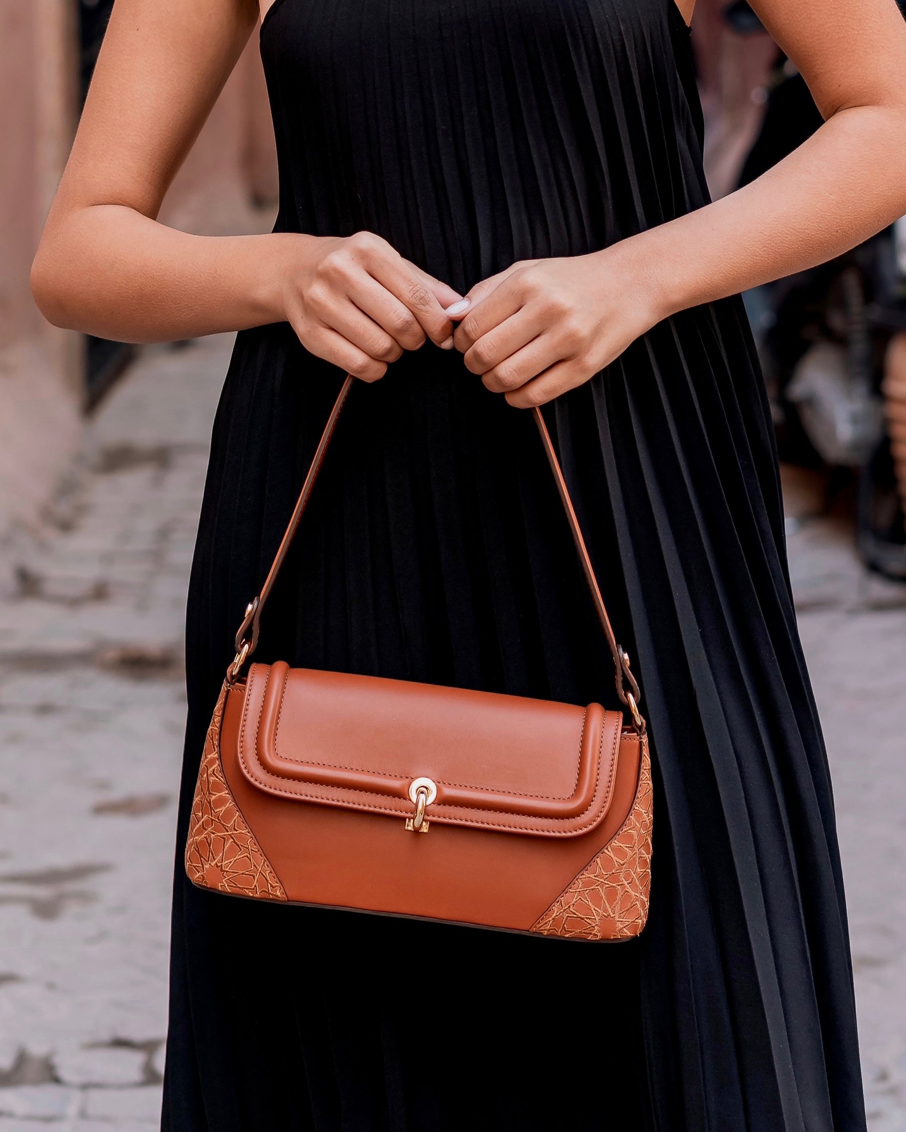 Cognac Leather Shoulder Bag – ZAYNA | Handcrafted – MARA